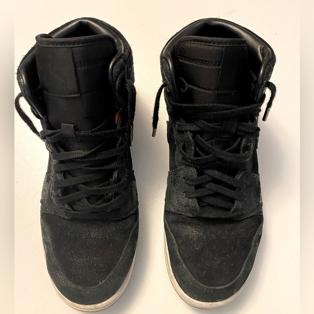 Nike Jordan 1 Retro Size: Y: 7 W: 8 1/2